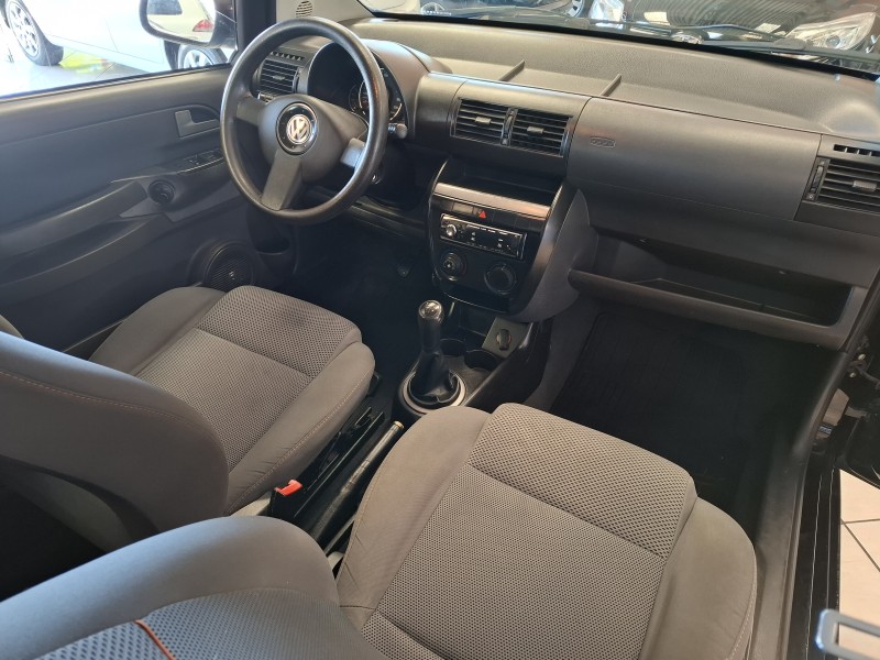 FOX 1.0 MI 8V FLEX 4P MANUAL - 2010 - FARROUPILHA