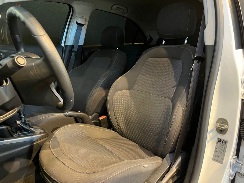 ONIX 1.4 MPFI LTZ 8V FLEX 4P MANUAL - 2014 - ANTôNIO PRADO