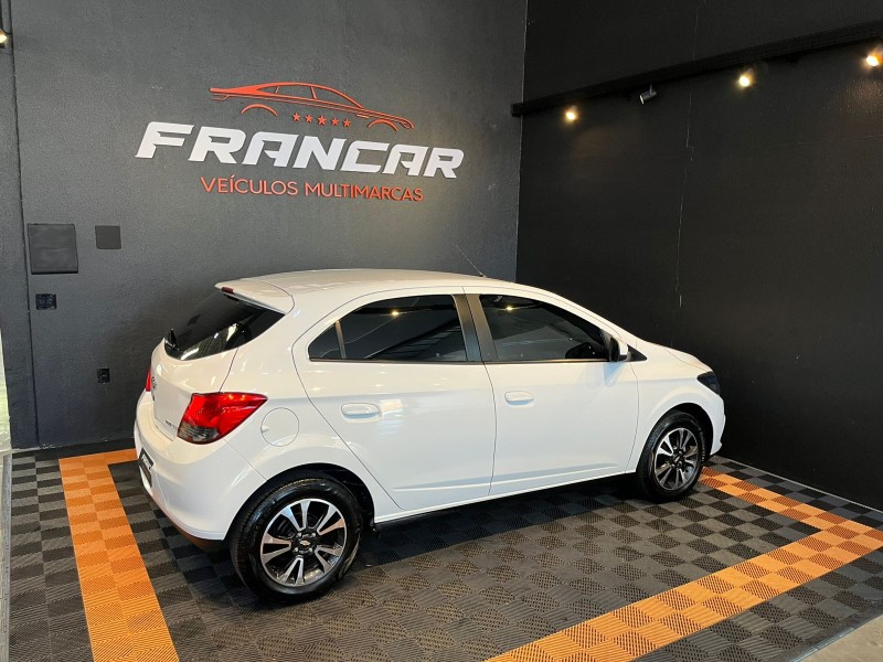 ONIX 1.4 MPFI LTZ 8V FLEX 4P MANUAL - 2014 - ANTôNIO PRADO