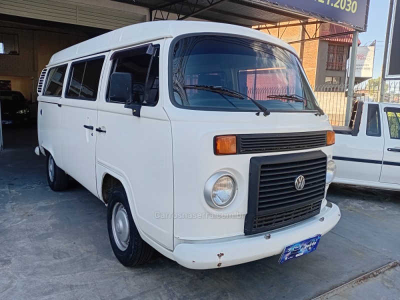 KOMBI 1.4 MI STD ESCOLAR 8V FLEX 3P MANUAL - 2006 - CAXIAS DO SUL
