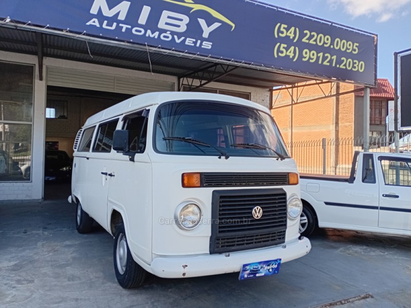 KOMBI 1.4 MI STD ESCOLAR 8V FLEX 3P MANUAL - 2006 - CAXIAS DO SUL