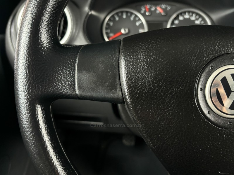 VOYAGE 1.0 MI CITY 8V FLEX 4P MANUAL - 2010 - PORTO ALEGRE