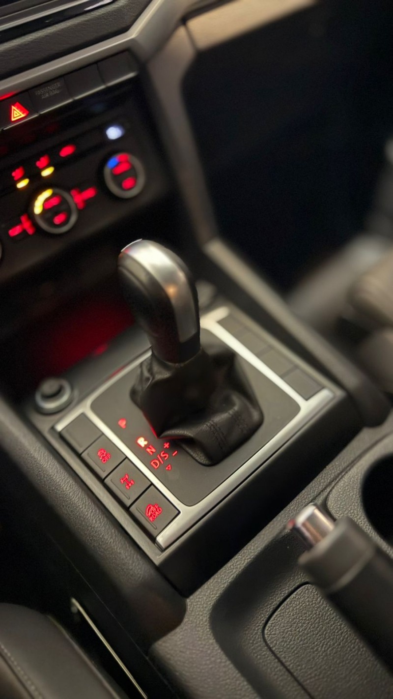 AMAROK 3.0 V6 TDI HIGHLINE CD DIESEL 4MOTION AUTOMÁTICO - 2020 - CAXIAS DO SUL