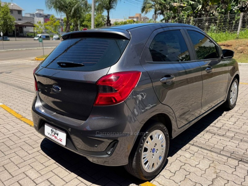 KA 1.0 SE PLUS 12V FLEX 4P MANUAL - 2021 - FELIZ