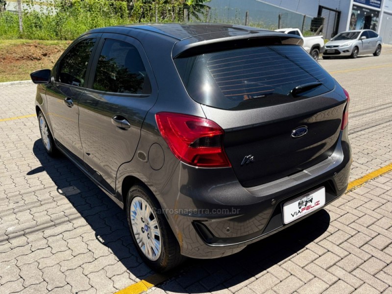 KA 1.0 SE PLUS 12V FLEX 4P MANUAL - 2021 - FELIZ