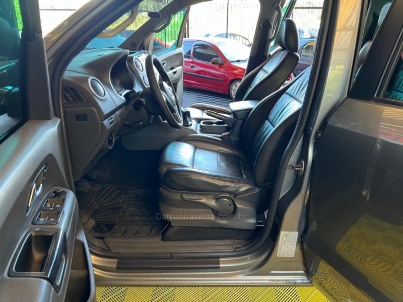 AMAROK 2.0 HIGHLINE 4X4 CD 16V TURBO INTERCOOLER DIESEL 4P MANUAL - 2011 - CAXIAS DO SUL