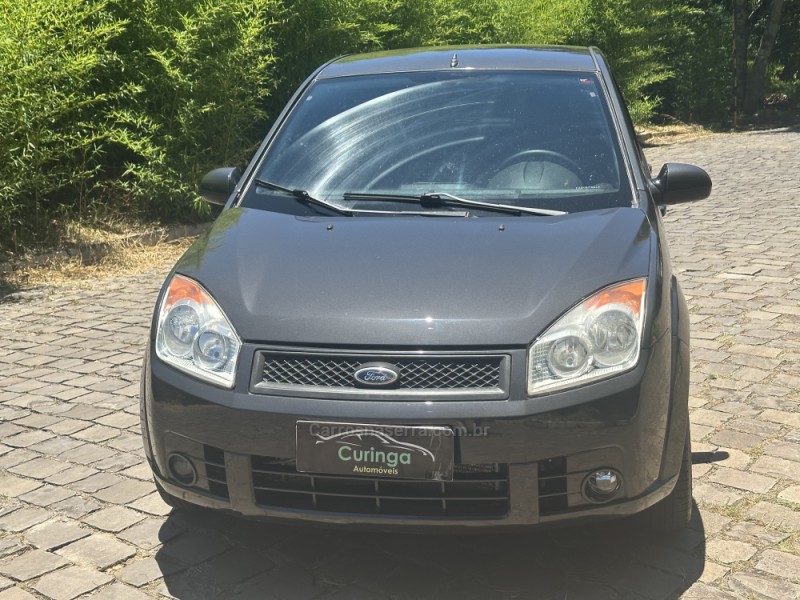 FIESTA 1.6 MPI CLASS HATCH 8V FLEX 4P MANUAL - 2010 - NOVA PRATA