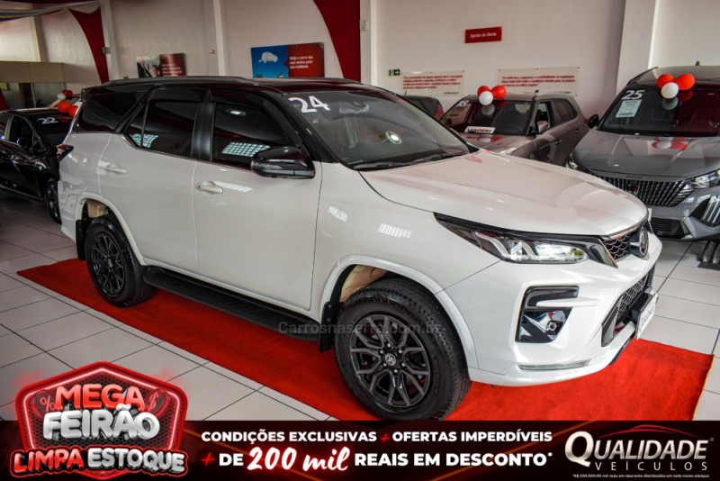 HILUX SW4 2.8 GR-S 4X4 CD 16V TURBO INTERCOOLER DIESEL 4P AUTOMÁTICO - 2024 - SANTA CRUZ DO SUL