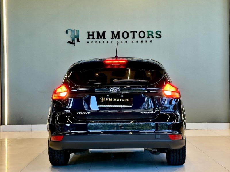 FOCUS 2.0 TITANIUM PLUS 16V FLEX 4P AUTOMÁTICO - 2018 - CAXIAS DO SUL