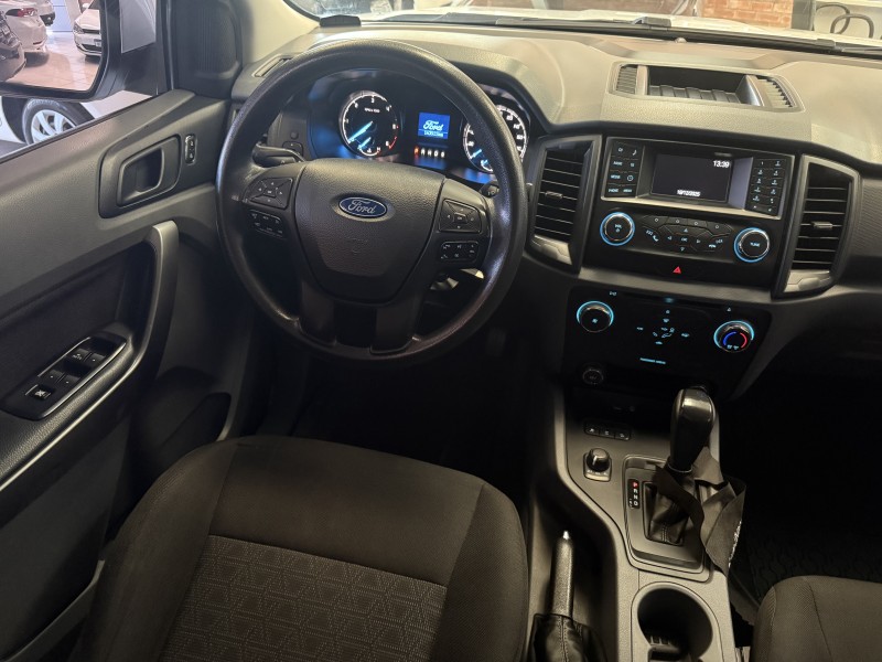 RANGER 2.2 XLS 4X4 CD 16V DIESEL 4P AUTOMÁTICO - 2017 - FARROUPILHA