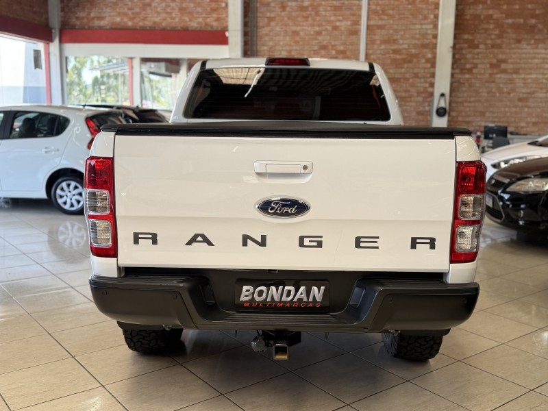 RANGER 2.2 XLS 4X4 CD 16V DIESEL 4P AUTOMÁTICO - 2017 - FARROUPILHA