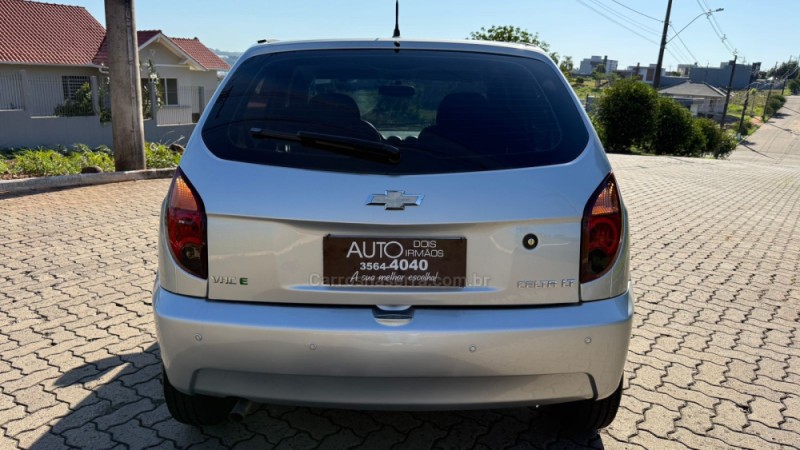 CELTA 1.0 MPFI LT 8V FLEX 4P MANUAL - 2014 - DOIS IRMãOS