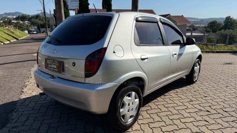 CELTA 1.0 MPFI LT 8V FLEX 4P MANUAL - 2014 - DOIS IRMãOS