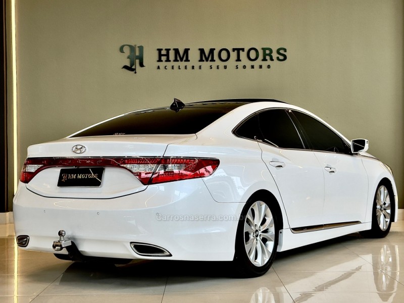 AZERA 3.0 MPFI GLS V6 24V GASOLINA 4P AUTOMÁTICO - 2013 - CAXIAS DO SUL