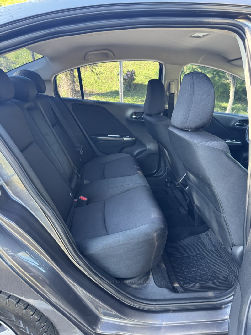 CITY 1.5 EX 16V FLEX 4P AUTOMÁTICO - 2017 - NOVA ARAçá