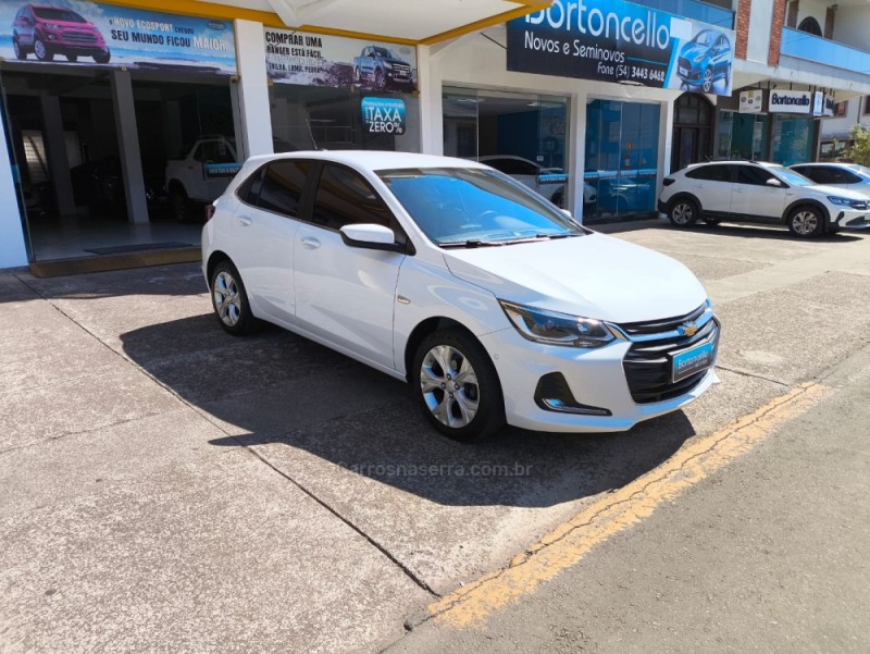 ONIX 1.0 PREMIER II 12V TURBO FLEX 4P AUTOMÁTICO - 2020 - GUAPORé