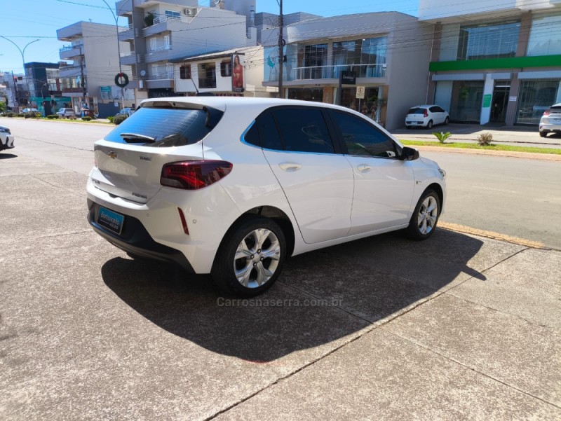 ONIX 1.0 PREMIER II 12V TURBO FLEX 4P AUTOMÁTICO - 2020 - GUAPORé