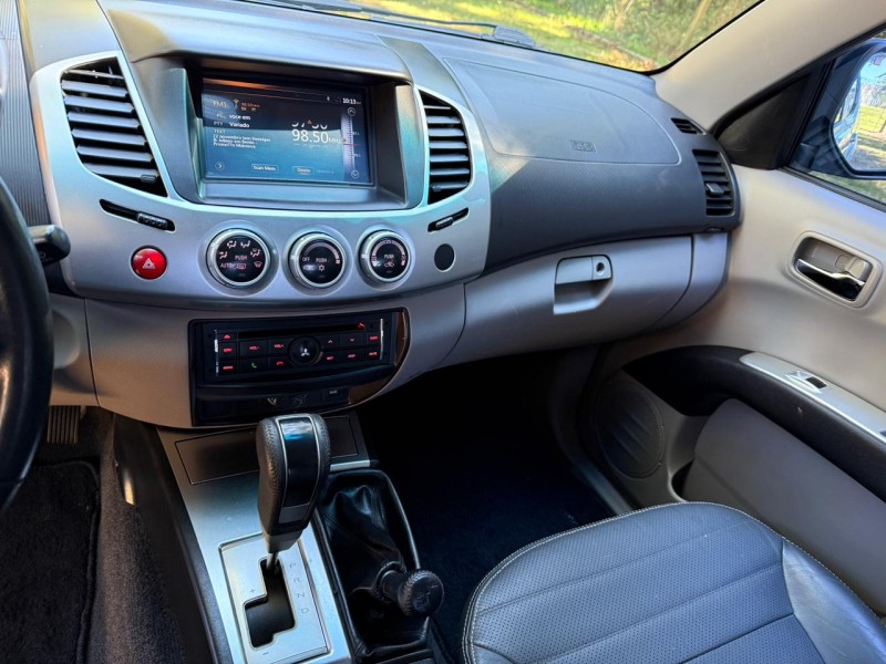 L200 TRITON 3.2 HPE 4X4 CD 16V TURBO INTERCOOLER DIESEL 4P AUTOMÁTICO - 2015 - CAXIAS DO SUL