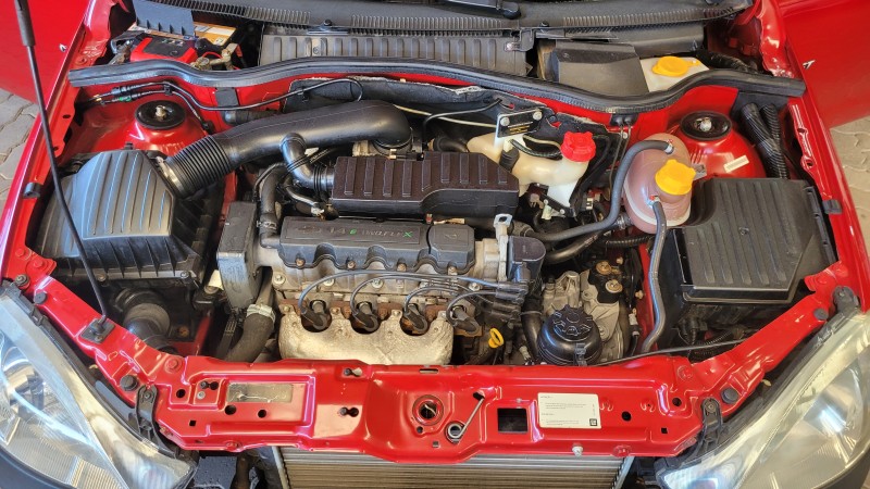 MONTANA 1.4 MPFI CONQUEST CS 8V FLEX 2P MANUAL - 2010 - GARIBALDI