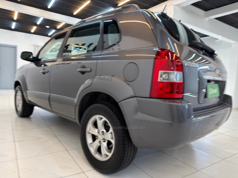 TUCSON 2.0 MPFI GLS 16V 143CV 2WD FLEX 4P AUTOMÁTICO - 2016 - BOM RETIRO DO SUL