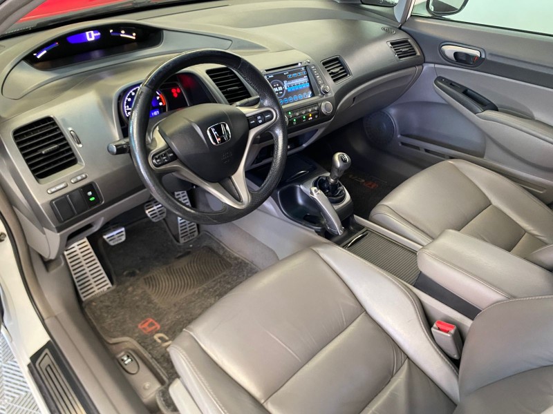 CIVIC 1.8 LXL 16V FLEX 4P MANUAL - 2010 - CAXIAS DO SUL