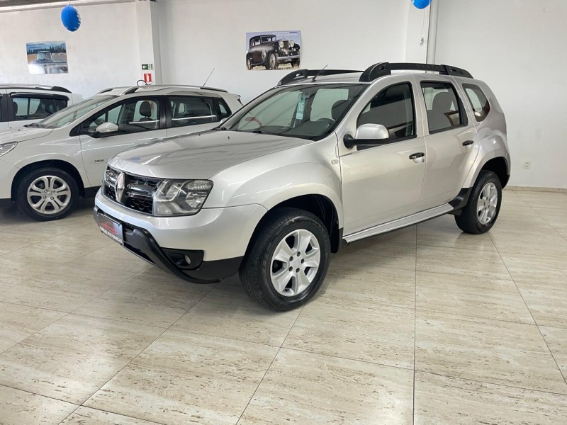 DUSTER 1.6 EXPRESSION 4X2 16V FLEX 4P MANUAL - 2016 - CAXIAS DO SUL