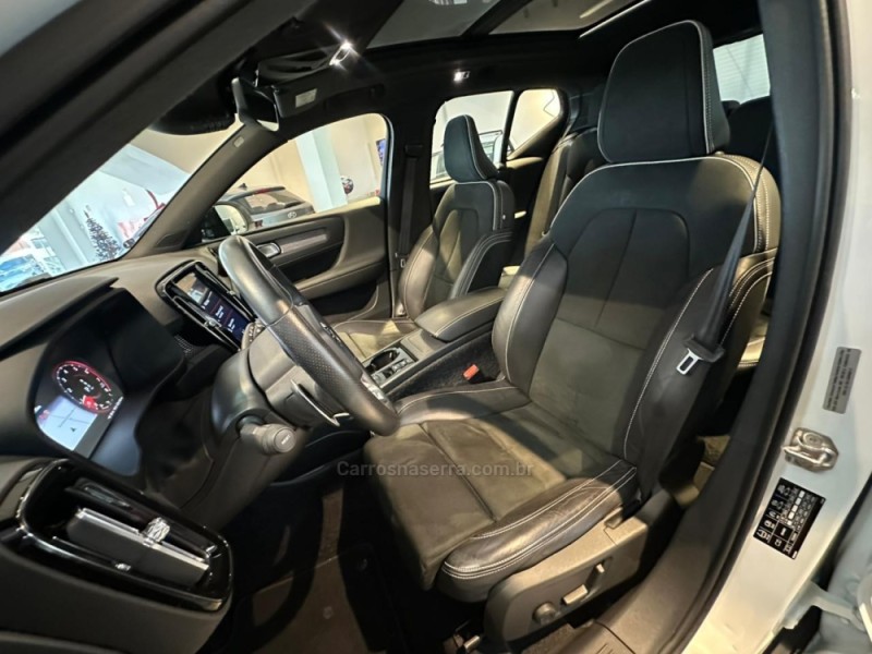 XC 40 2.0 T5 GASOLINA R-DESIGN AWD GEARTRONIC - 2019 - CAXIAS DO SUL