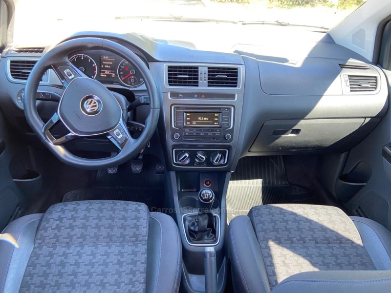 FOX 1.0 MI COMFORTLINE 8V FLEX 4P MANUAL - 2016 - VACARIA