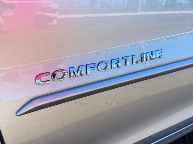 FOX 1.0 MI COMFORTLINE 8V FLEX 4P MANUAL - 2016 - VACARIA