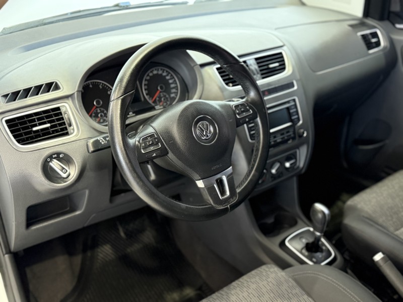 FOX 1.6 MI POWER I-MOTION 8V FLEX 4P AUTOMÁTICO - 2014 - CAXIAS DO SUL