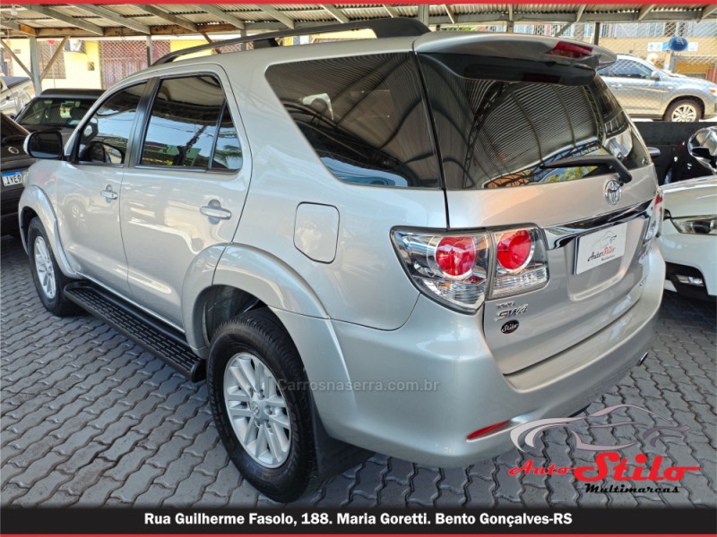 HILUX SW4 3.0 SRV 4X4 7 LUGARES 16V TURBO INTERCOOLER DIESEL 4P AUTOMÁTICO - 2014 - BENTO GONçALVES