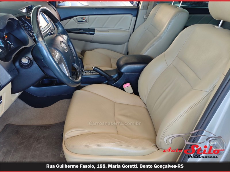 HILUX SW4 3.0 SRV 4X4 7 LUGARES 16V TURBO INTERCOOLER DIESEL 4P AUTOMÁTICO - 2014 - BENTO GONçALVES