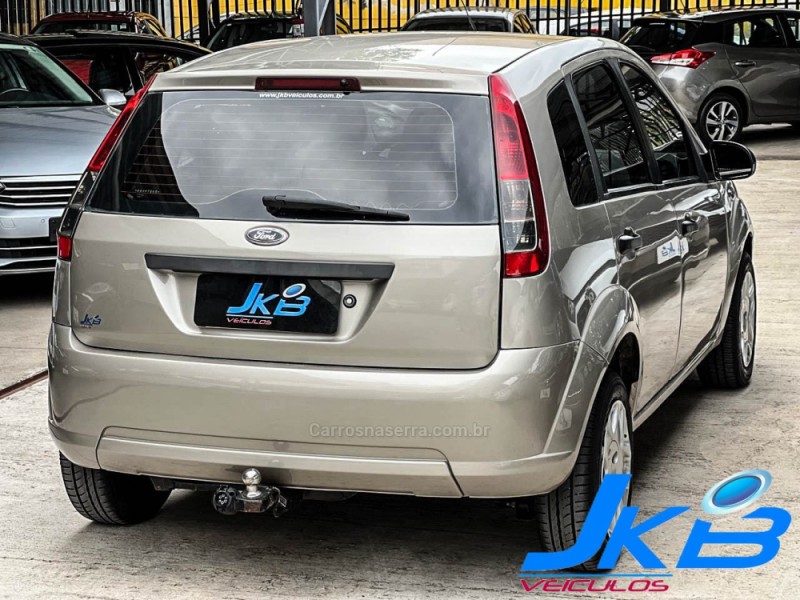 FIESTA 1.0 MPI HATCH 8V FLEX 4P MANUAL - 2013 - NOVO HAMBURGO