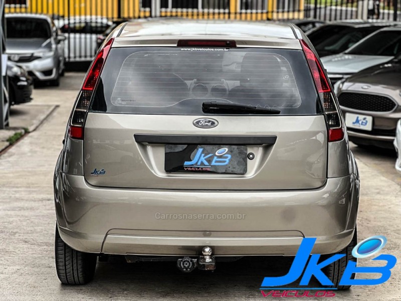 FIESTA 1.0 MPI HATCH 8V FLEX 4P MANUAL - 2013 - NOVO HAMBURGO