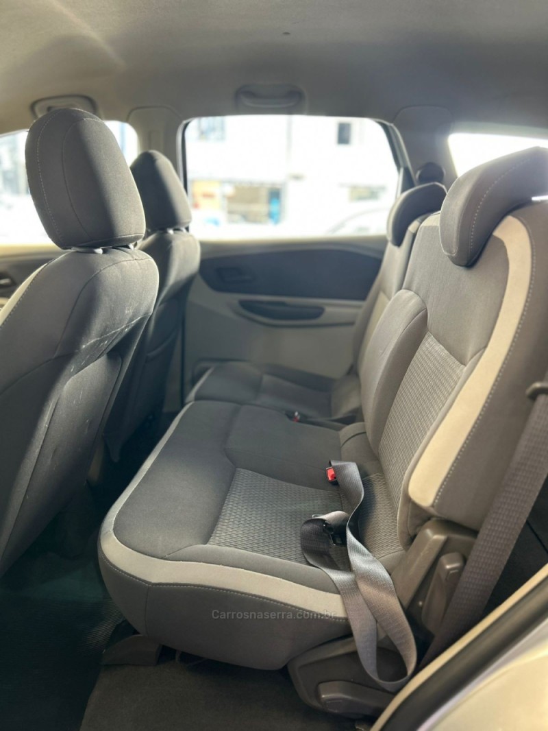 SPIN 1.8 LT 8V FLEX 4P AUTOMÁTICO - 2014 - PASSO FUNDO