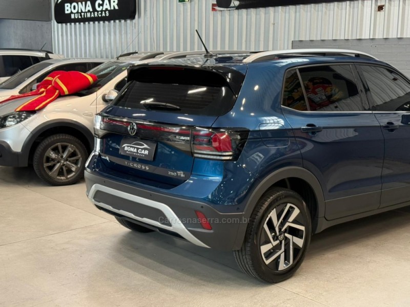 T-CROSS 1.4 HIGHLINE TSI 16V FLEX 4P AUTOMÁTICO - 2025 - CAXIAS DO SUL