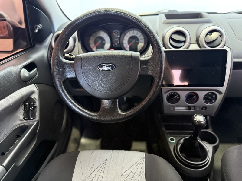 FIESTA 1.6 MPI 8V GASOLINA 4P MANUAL - 2008 - CAXIAS DO SUL