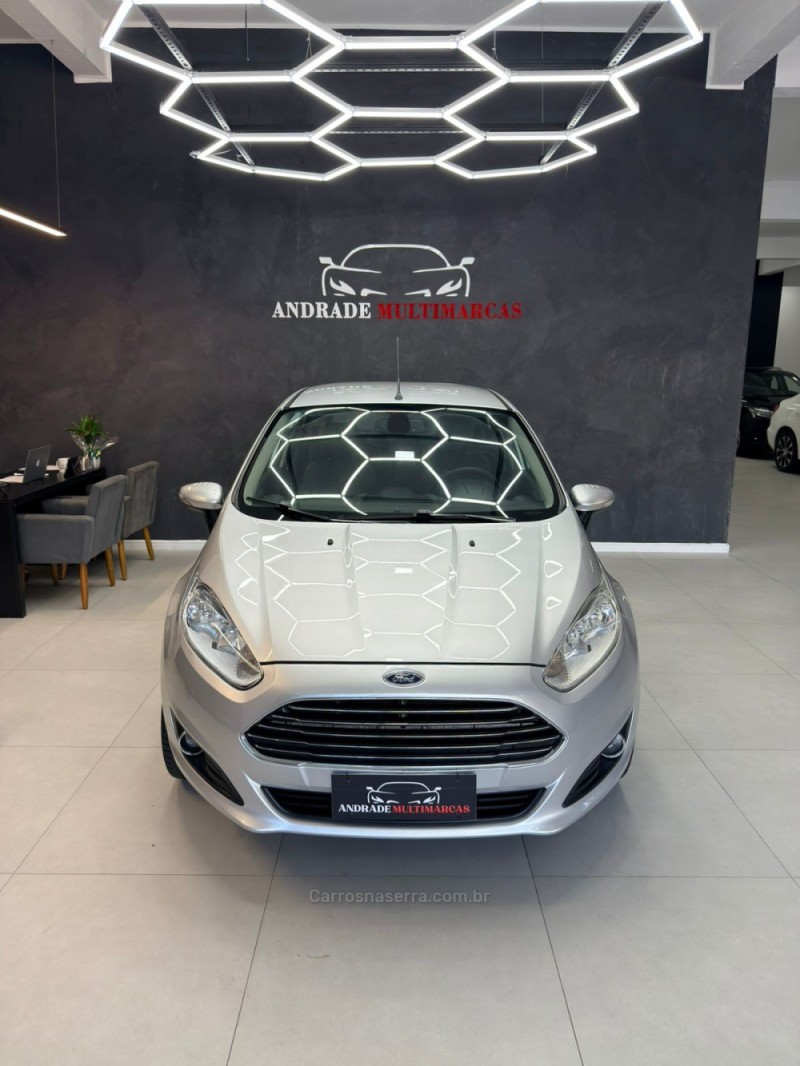 FIESTA 1.6 TITANIUM HATCH 16V FLEX 4P AUTOMÁTICO - 2016 - CAXIAS DO SUL