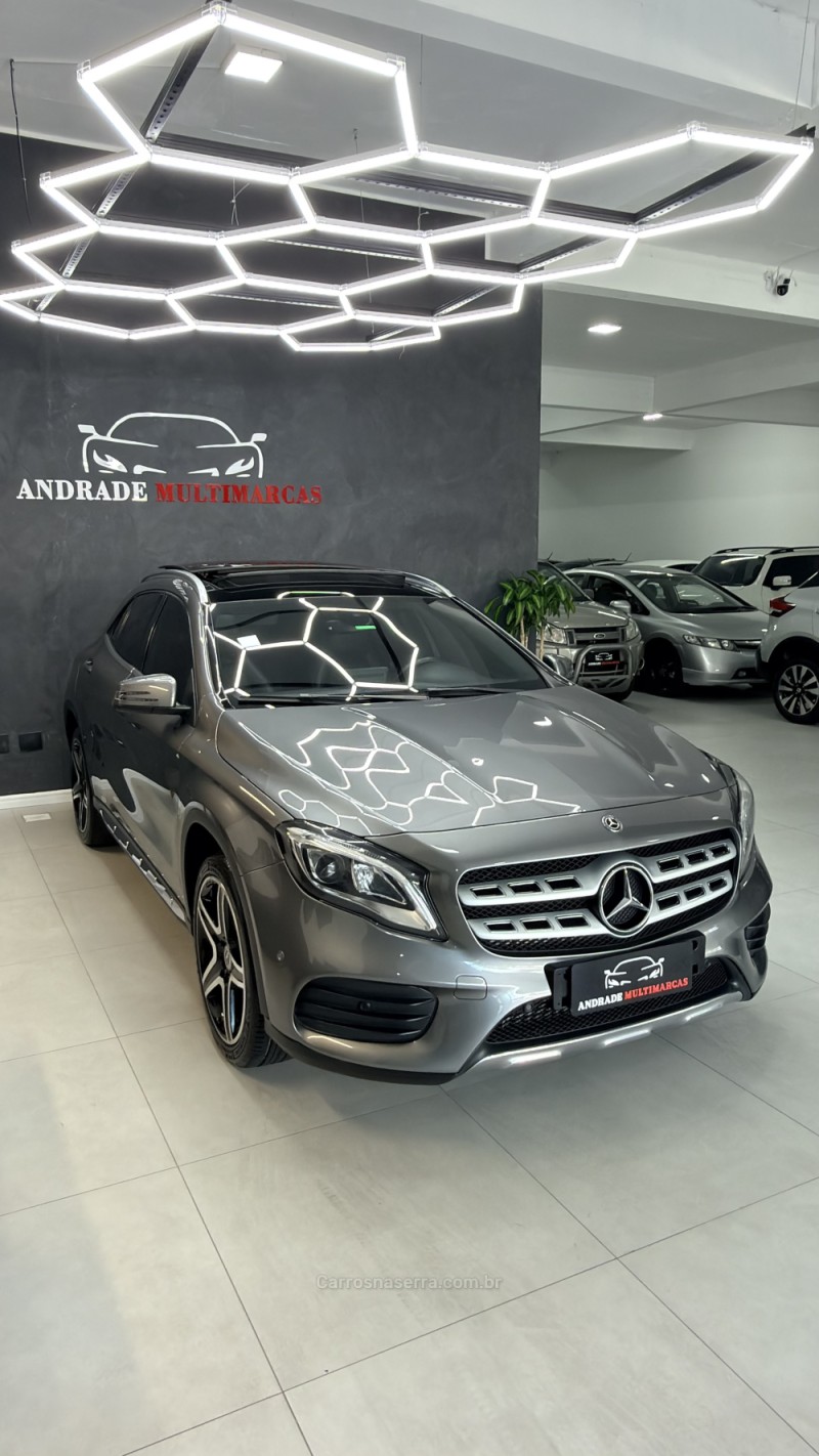 GLA 250 2.0 16V TURBO GASOLINA ENDURO 4P AUTOMÁTICO - 2018 - CAXIAS DO SUL