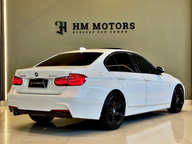 320I 2.0 M SPORT 16V TURBO ACTIVEFLEX 4P AUTOMÁTICO - 2017 - CAXIAS DO SUL