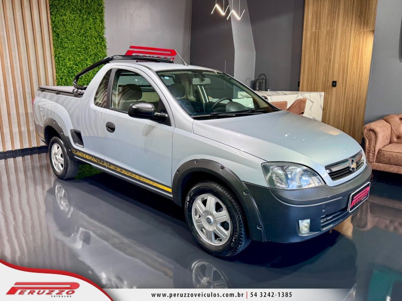 MONTANA 1.4 MPFI ARENA CS 8V ECONO FLEX 2P MANUAL - 2010 - NOVA PRATA