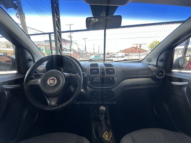 GRAND SIENA 1.4 MPI ATTRACTIVE 8V FLEX 4P MANUAL - 2013 - CAXIAS DO SUL