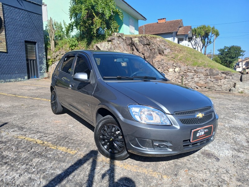 CELTA 1.0 MPFI LT 8V FLEX 4P MANUAL - 2012 - FARROUPILHA