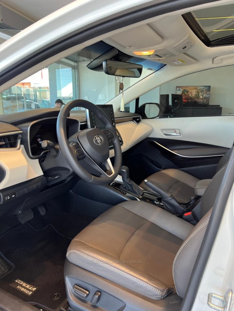 COROLLA 1.8 ALTIS PREMIUM 16V HÍBRIDO 4P AUTOMÁTICO - 2023 - CAXIAS DO SUL