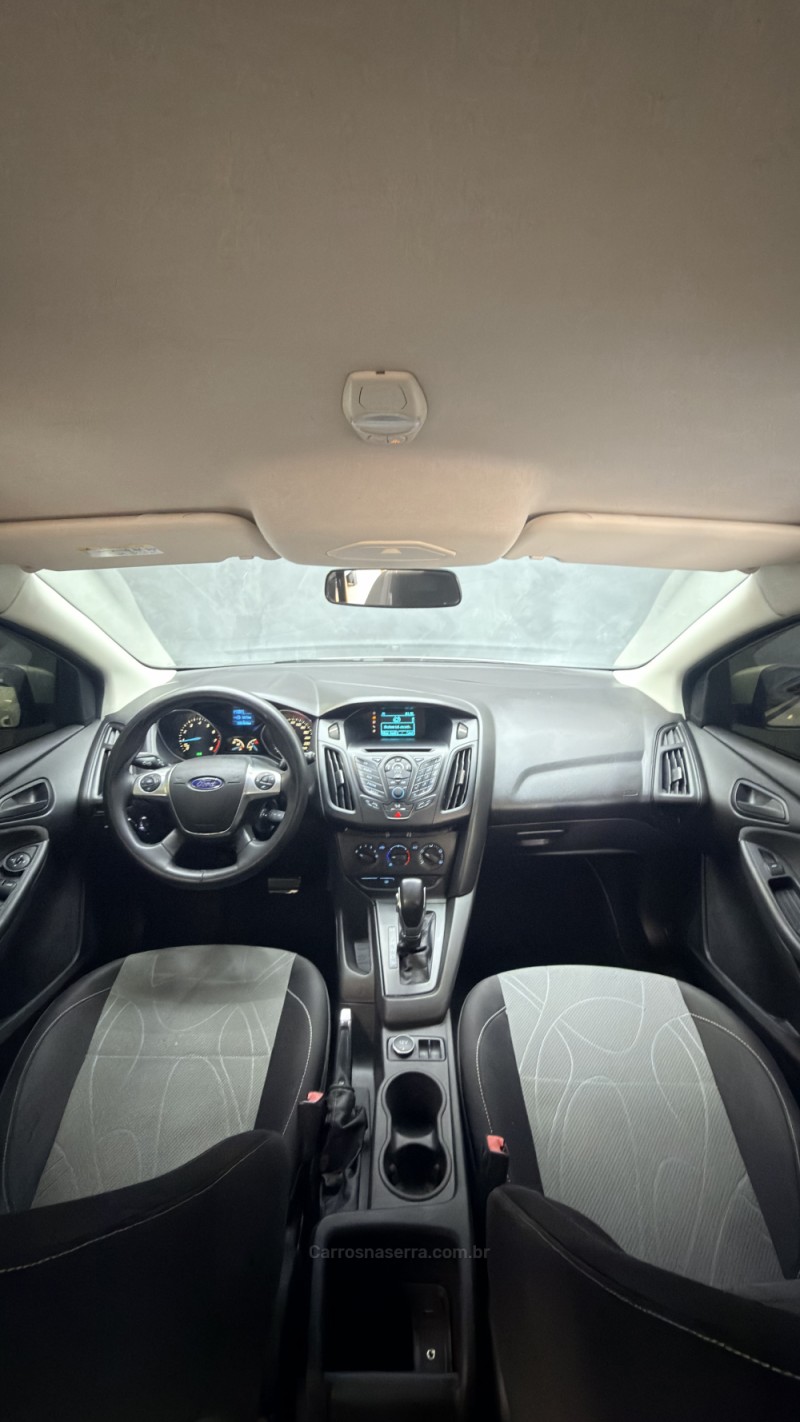 FOCUS 1.6 SE 16V FLEX 4P AUTOMÁTICO - 2015 - CAXIAS DO SUL