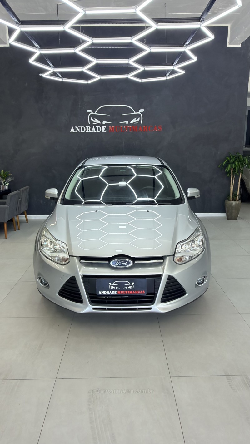 FOCUS 1.6 SE 16V FLEX 4P AUTOMÁTICO - 2015 - CAXIAS DO SUL