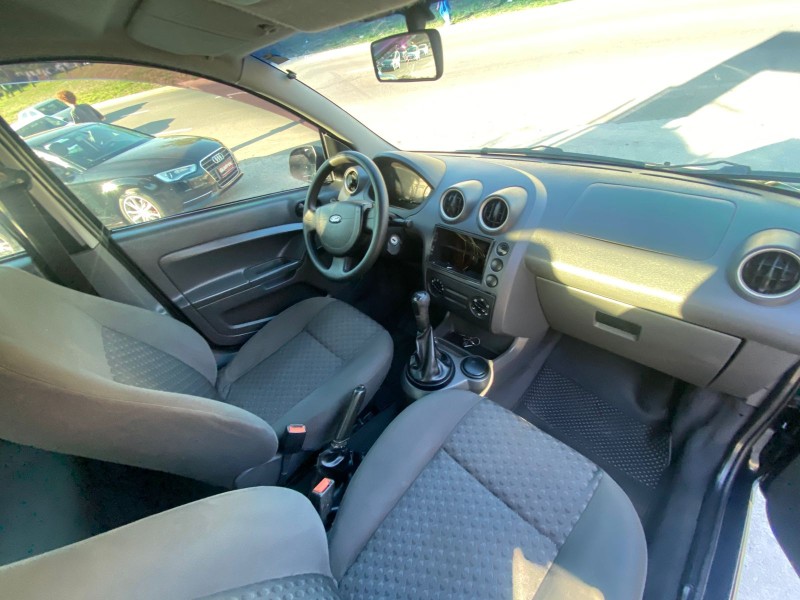 FIESTA 1.0 MPI CLASS 8V FLEX 4P MANUAL - 2007 - CAXIAS DO SUL
