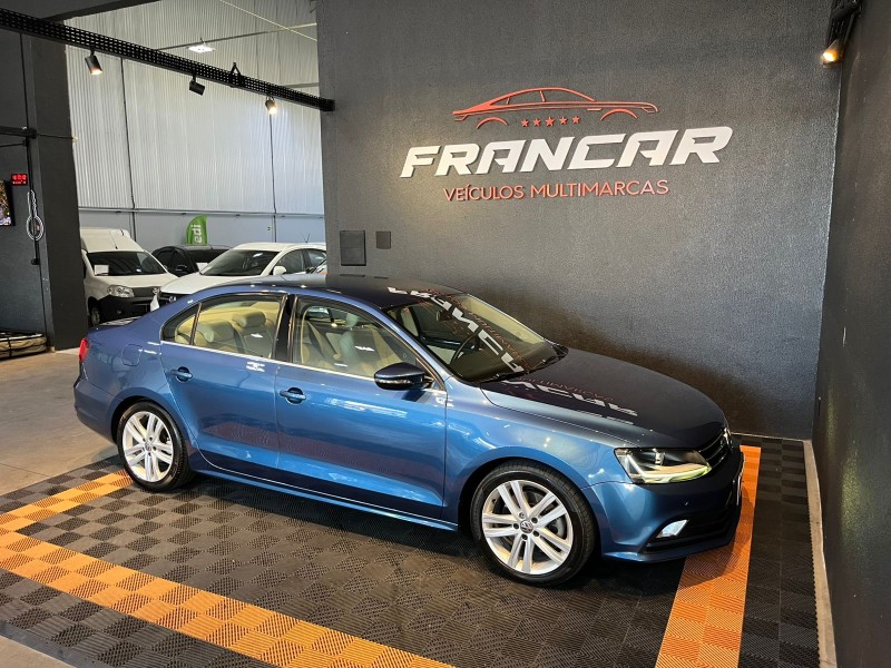 JETTA 2.0 TSI HIGHLINE 211CV GASOLINA 4P TIPTRONIC - 2017 - ANTôNIO PRADO