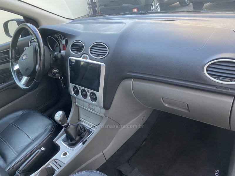FOCUS 1.6 GLX 16V FLEX 4P MANUAL - 2012 - CAXIAS DO SUL
