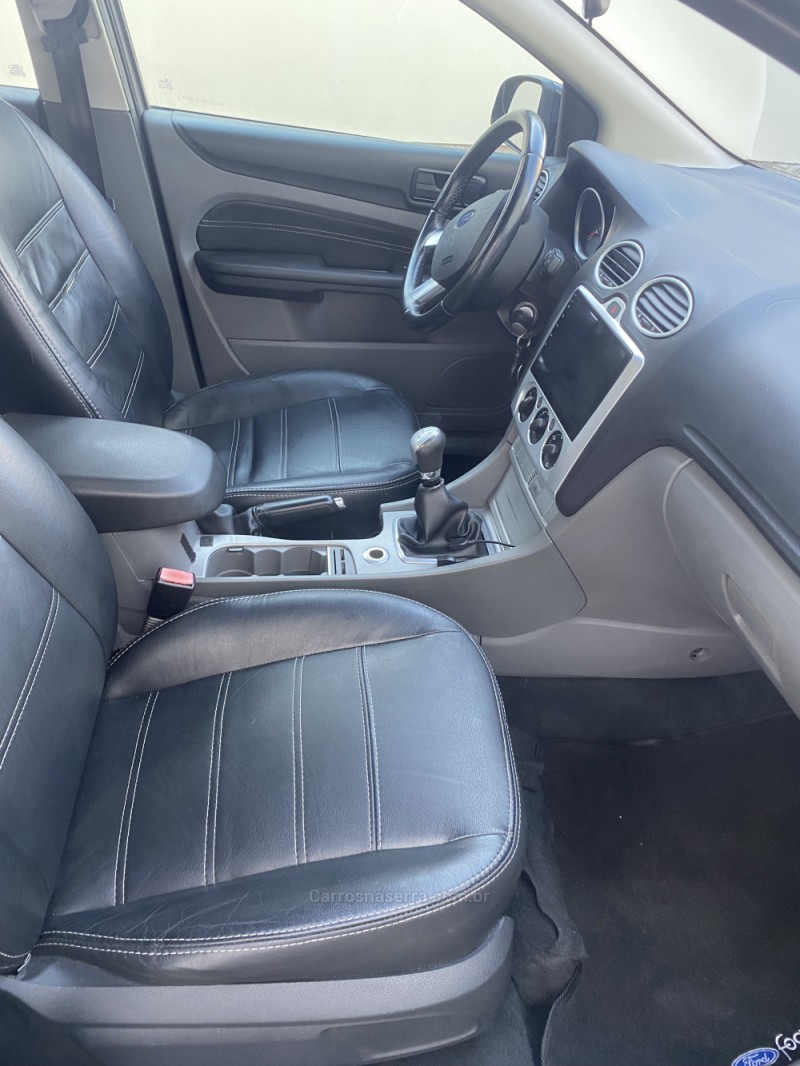 FOCUS 1.6 GLX 16V FLEX 4P MANUAL - 2012 - CAXIAS DO SUL